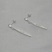 #AR237 - Arete Estileto Con Zirconia Plata - C10/2.6