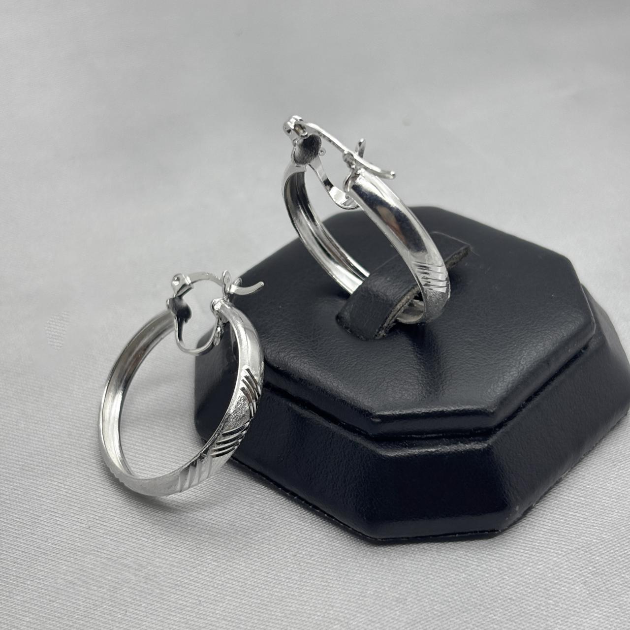 #ARR173 - Arracada Diamantada Plata - A08/5.2