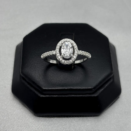 #AD472 - Anillo Piedra Ovalada Zirconia Plata - C10/2.5