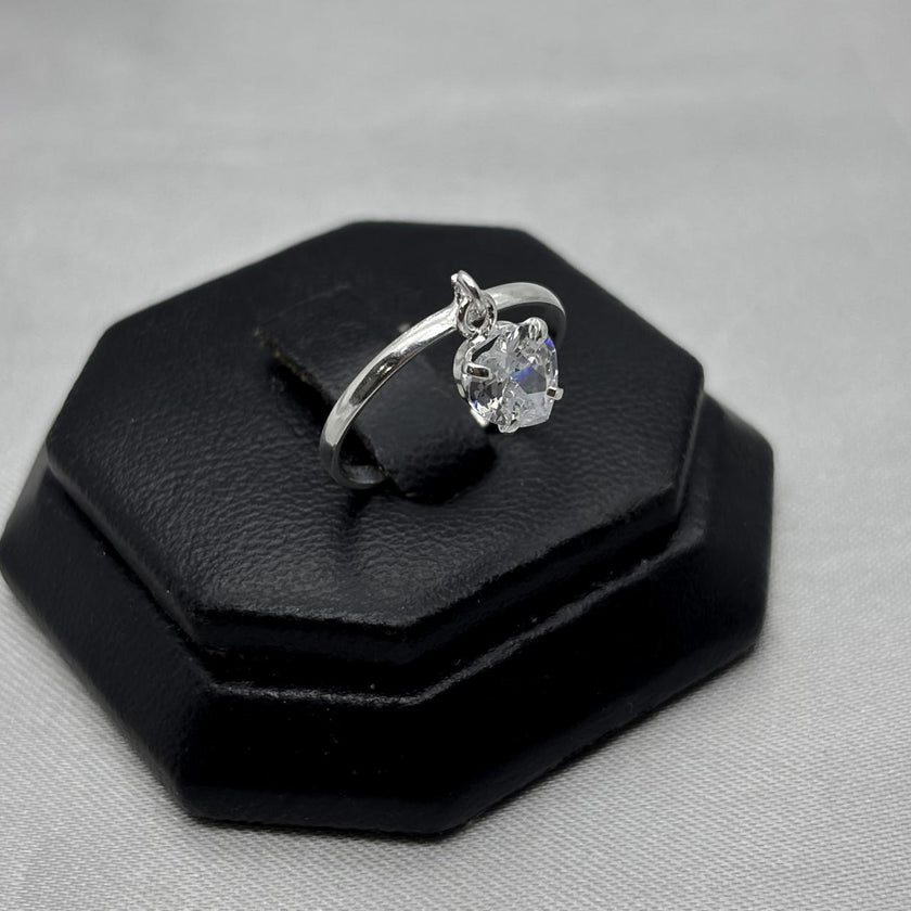 #AD479 - Anillo Corazón Colgante Con Zirconia Plata - A09/1.4