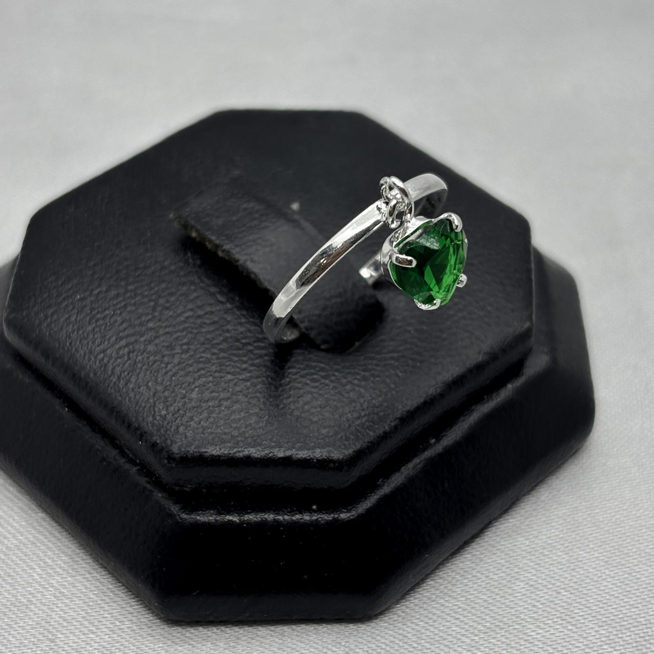 #AD479 - Anillo Corazón Colgante Con Zirconia Plata - A09/1.4