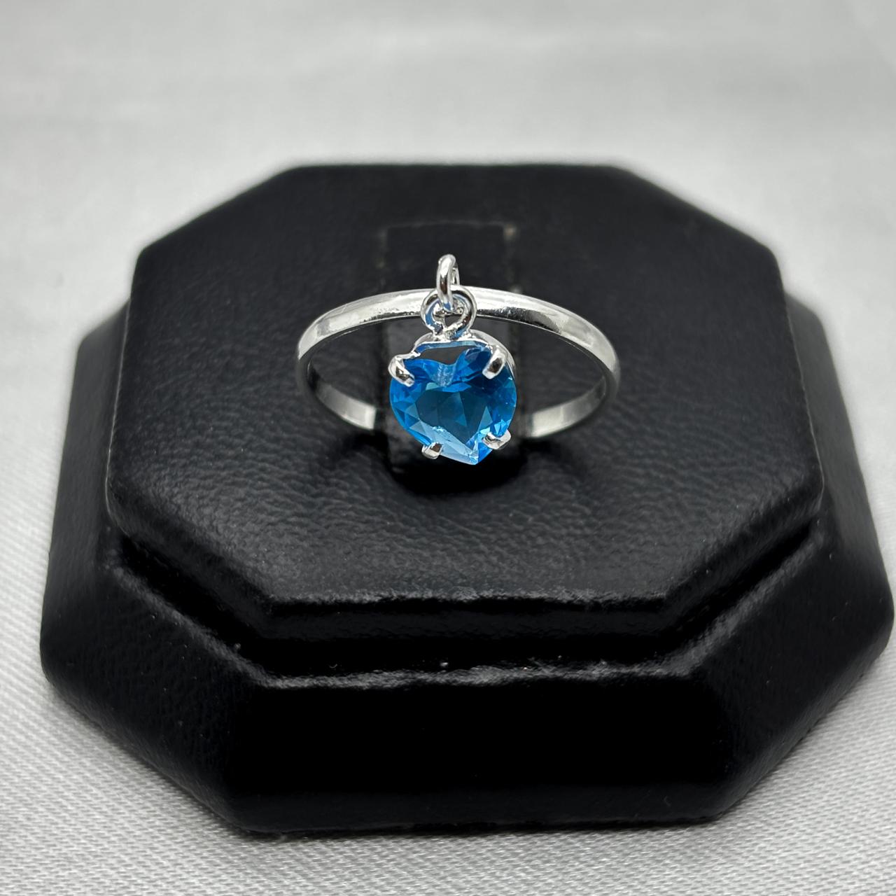 #AD479 - Anillo Corazón Colgante Con Zirconia Plata - A09/1.4