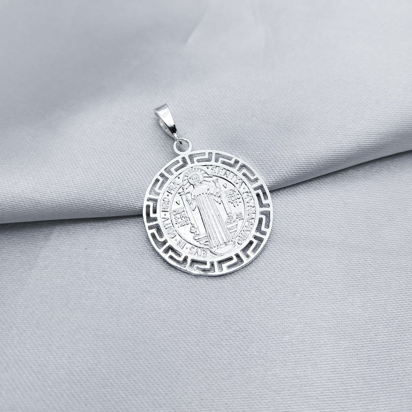 #D724 - Dije Medalla San Benito Plata - A09/3.3