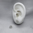 #BR331 - Broquel Corazón Con Moño Con Zirconia Plata - B17/1.2