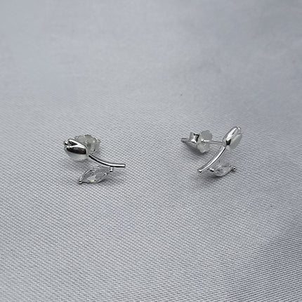 #BR330 - Broquel Tulipán Con Zirconia Plata - B17/1.3