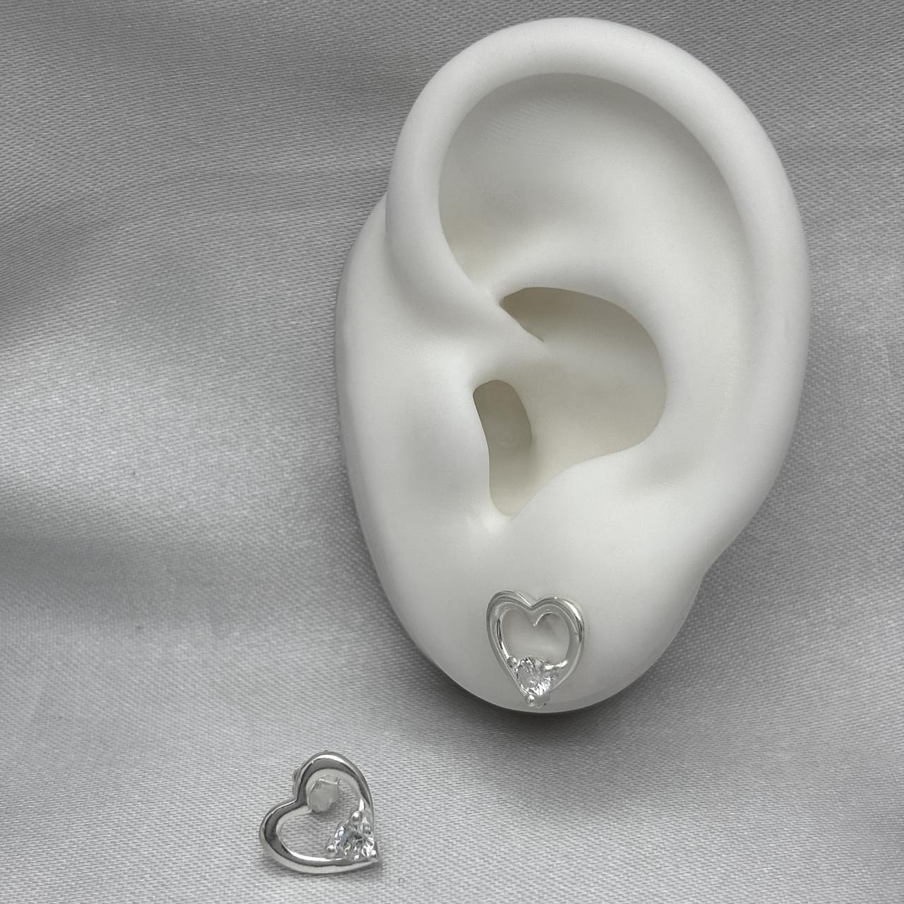 #BR332 - Broquel Corazón Con Zirconia Plata - B17/1.6
