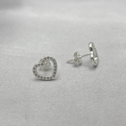 #BR343 - Broquel Corazón Con Zirconia Plata - B17/1.3