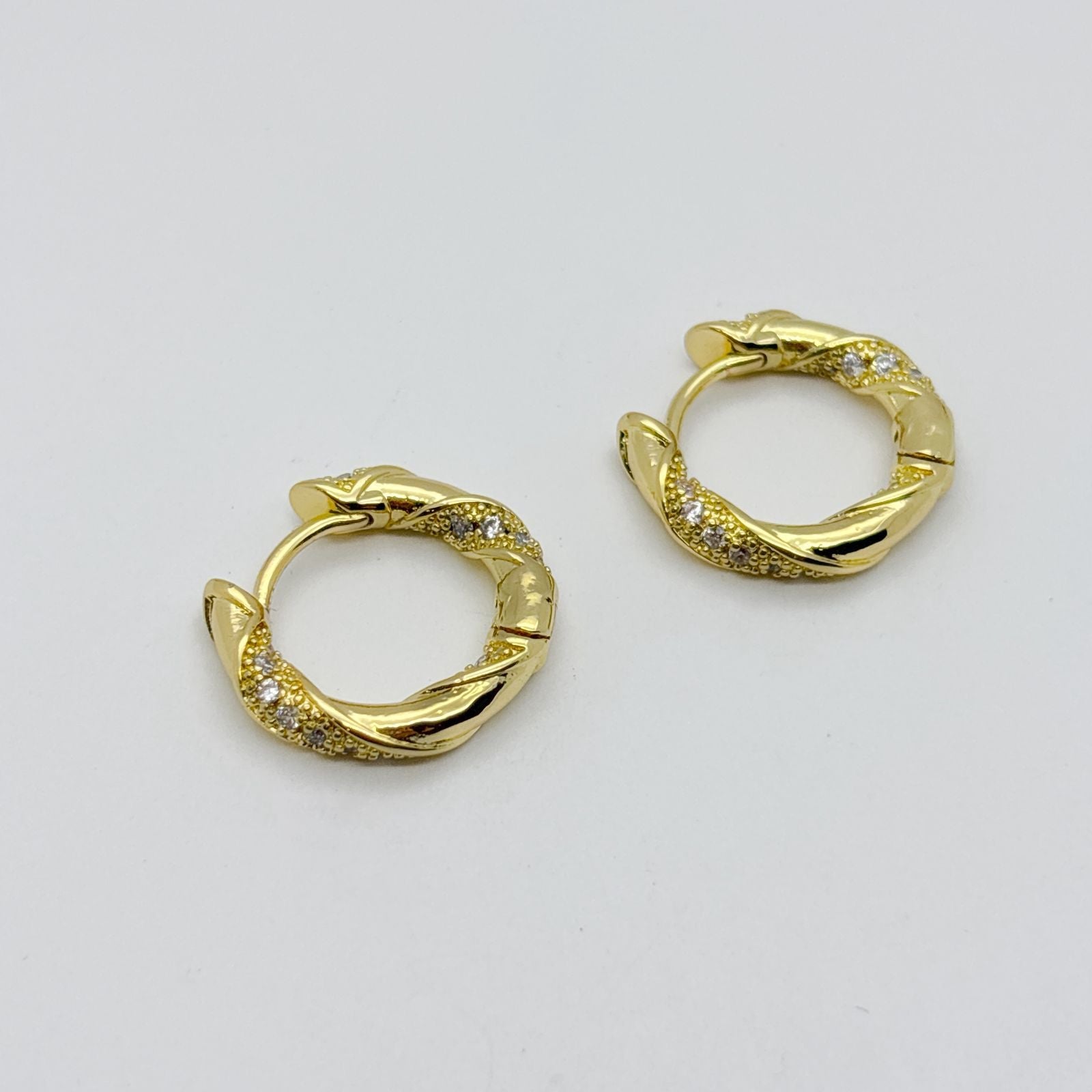 #HOL175 - Arracada Con Piedra Oro Laminado 18k - LB020/