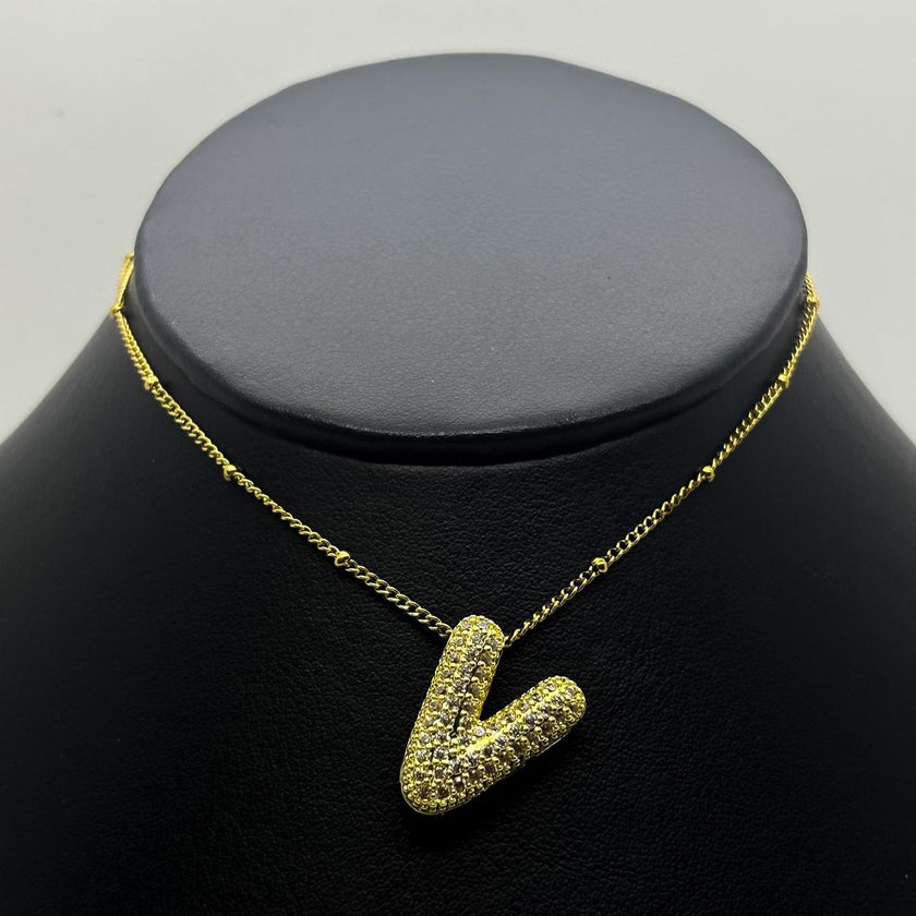 #GOL163 - Gargantilla De Letra Con Piedra Zirconia De Oro Laminado 18k - LB030/