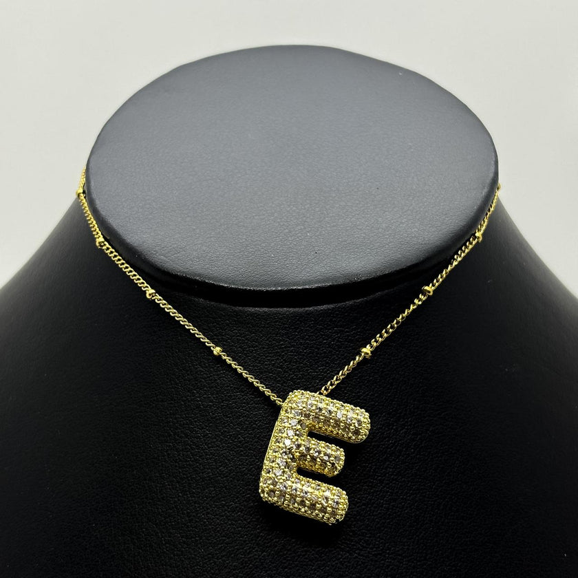 #GOL163 - Gargantilla De Letra Con Piedra Zirconia De Oro Laminado 18k - LB030/