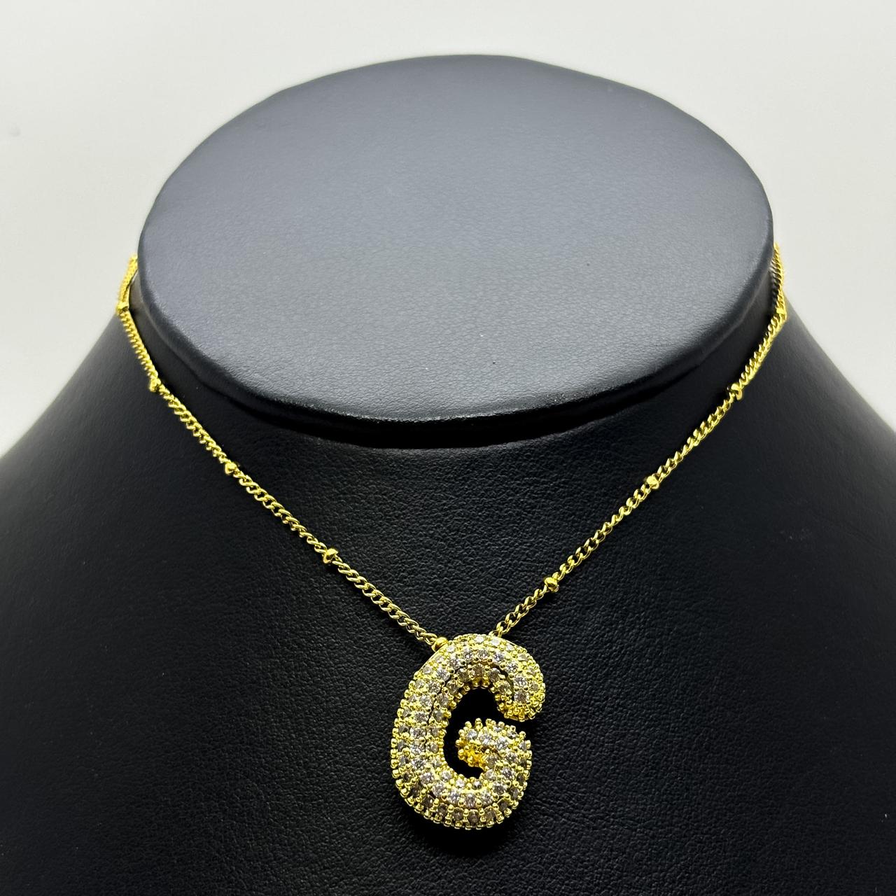 #GOL163 - Gargantilla De Letra Con Piedra Zirconia De Oro Laminado 18k - LB030/