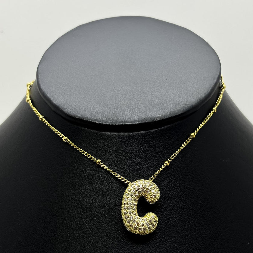 #GOL163 - Gargantilla De Letra Con Piedra Zirconia De Oro Laminado 18k - LB030/