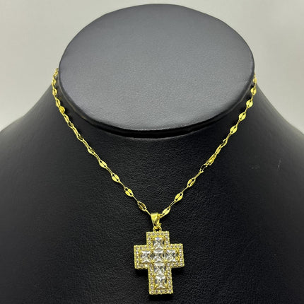 #GOL223 - Gargantilla De Cruz De Oro Laminado 18k - LB030/