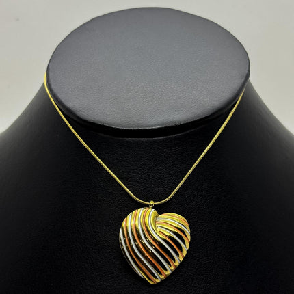 #GOL206 - Gargantilla De Corazón Con Lineas De Colores De Oro Laminado 18k - LB030/