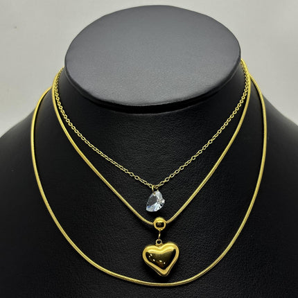 #GOL225 - Gargantilla Triple Con Corazones De Acero Laminado 18k - LB050/
