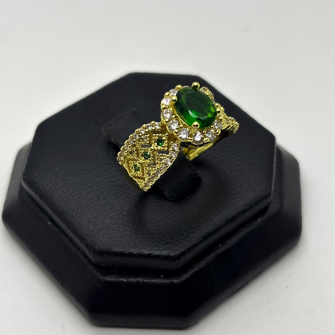 #AOL174 - Anillo Tipo Solitario Oro Laminado 18k - LA030/