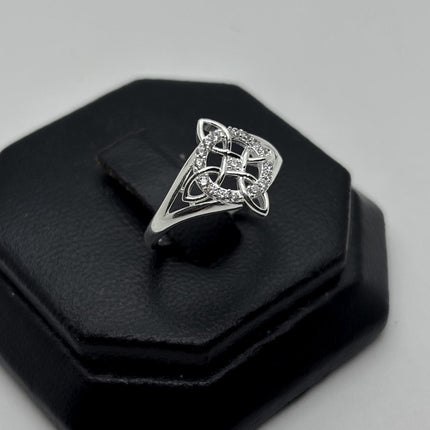 #AD489 - Anillo Nudo De Bruja De Plata .925 - A11/2.2