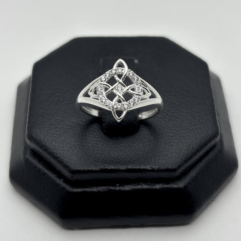 #AD489 - Anillo Nudo De Bruja De Plata .925 - A11/2.2