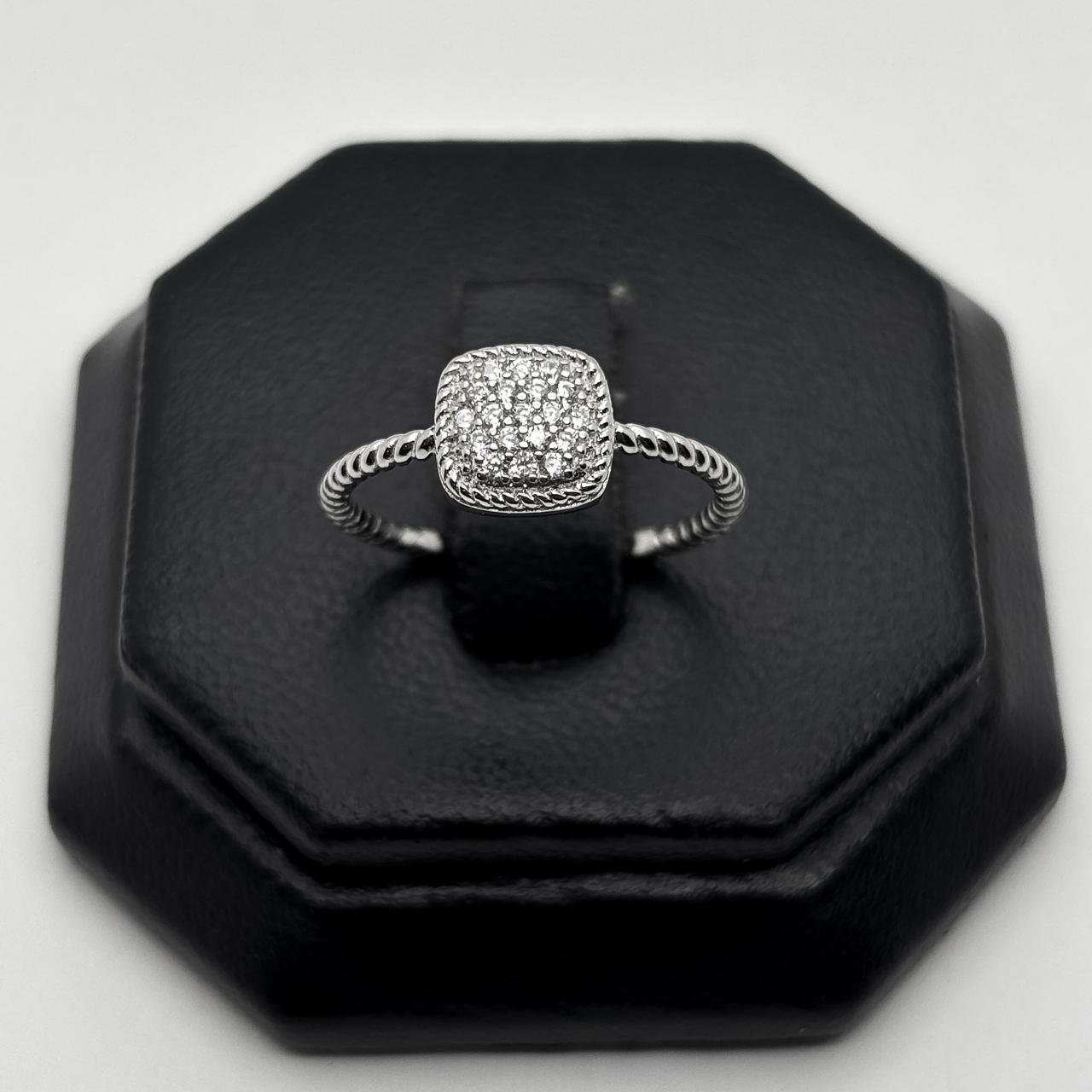 #AD496 - Anillo Cuadrado De Plata .925 - C46/1.8