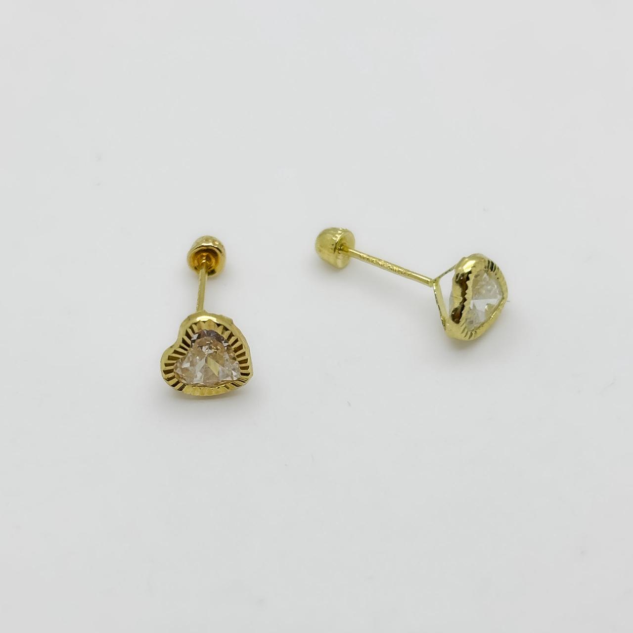 #B10257 - Broque Corazón Con Bisel Diamantado De Oro 10k - L240/ - L305/