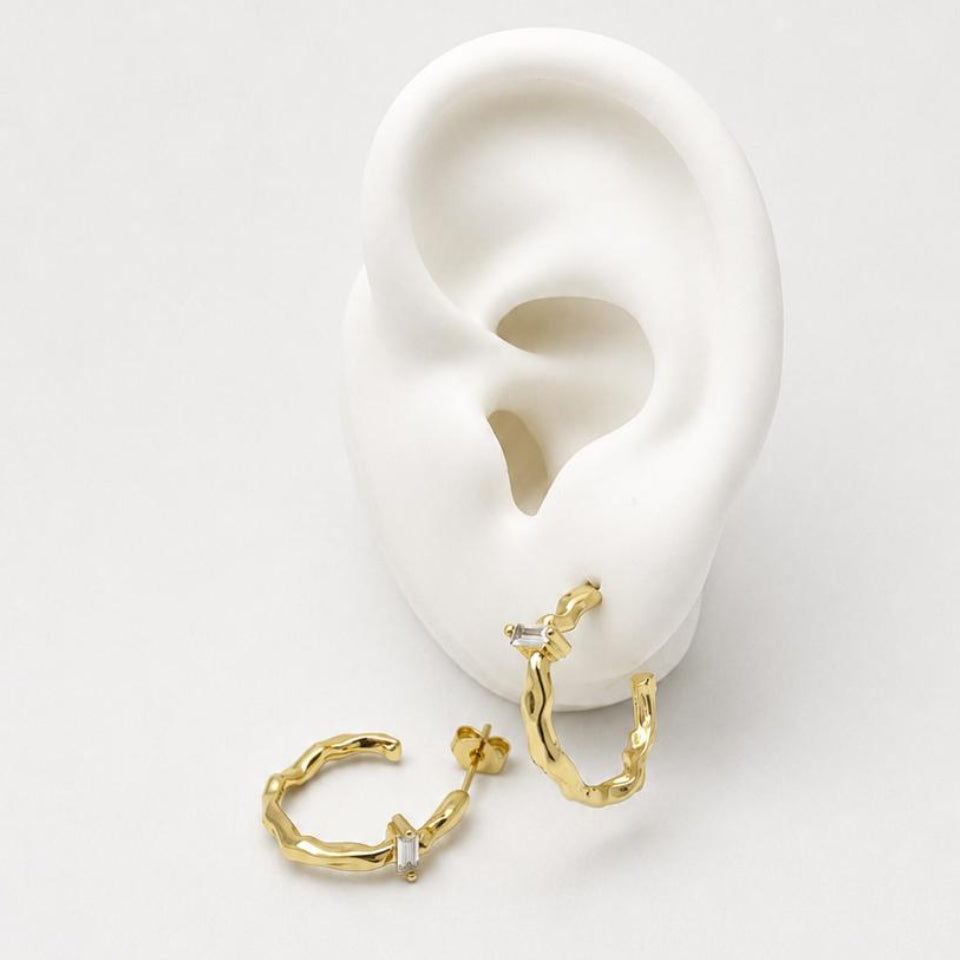ARRL154 - Arracada Con Piedra Zirconia De Oro Laminado 18k - LB025/