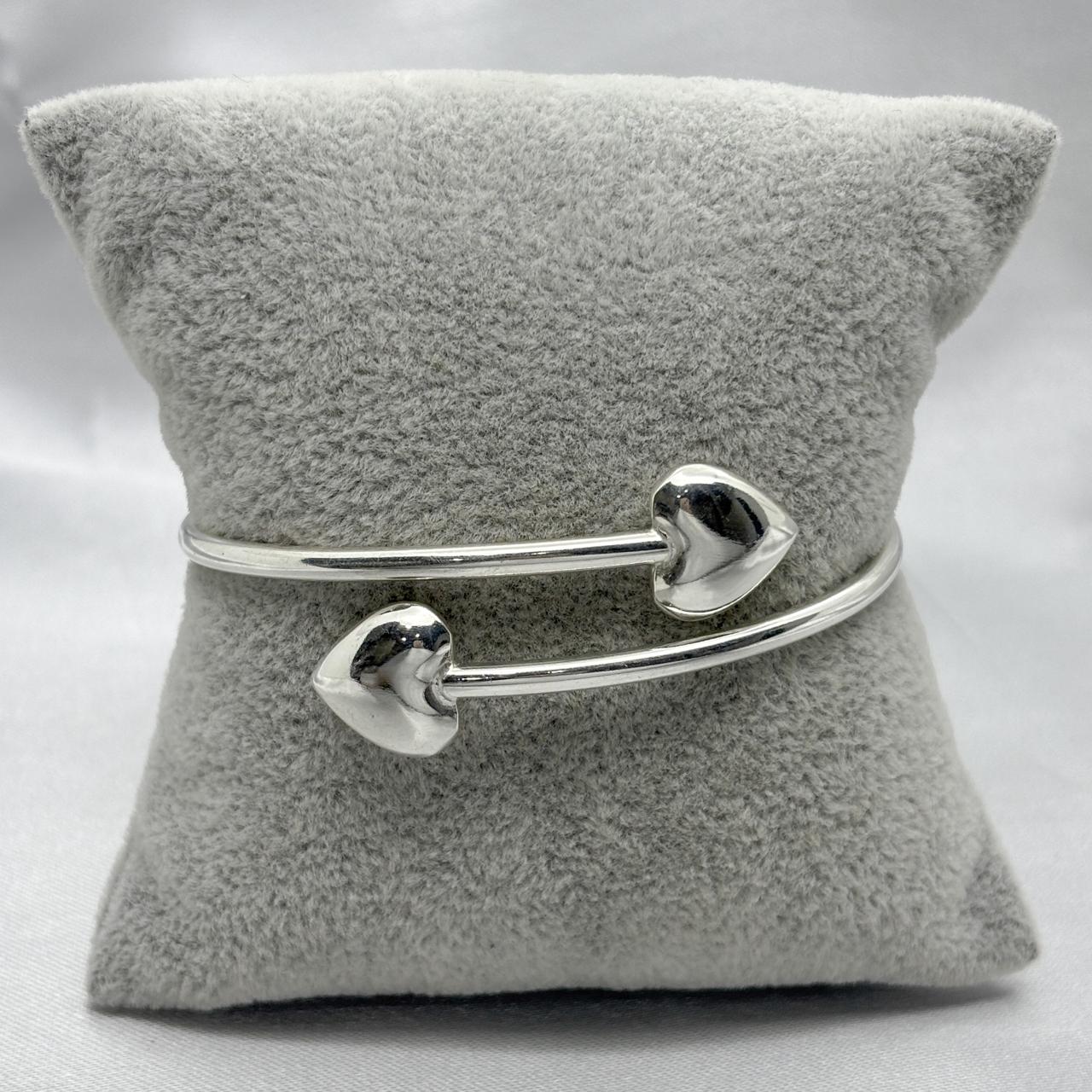 #PA161 - Pulsera Rígida Corazones De Plata - A10/9.0