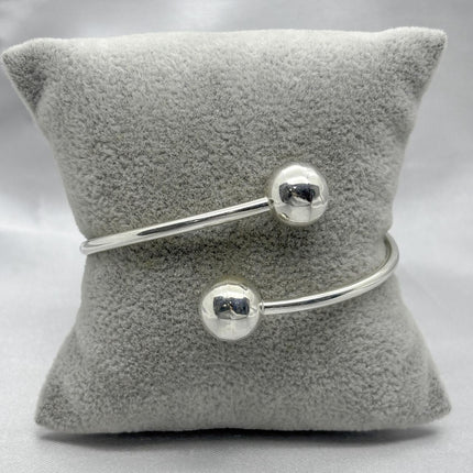 #PA147 - Pulsera Rígida Esferas De Plata - A10/9.2