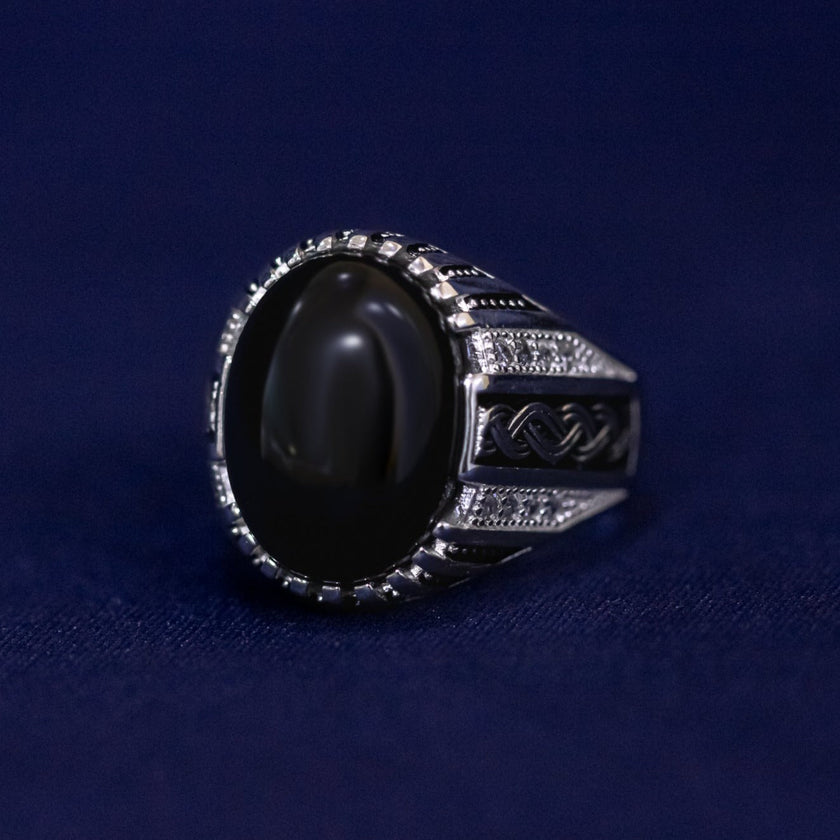 #AC103 - Anillo De Caballero De Plata - IP7.7