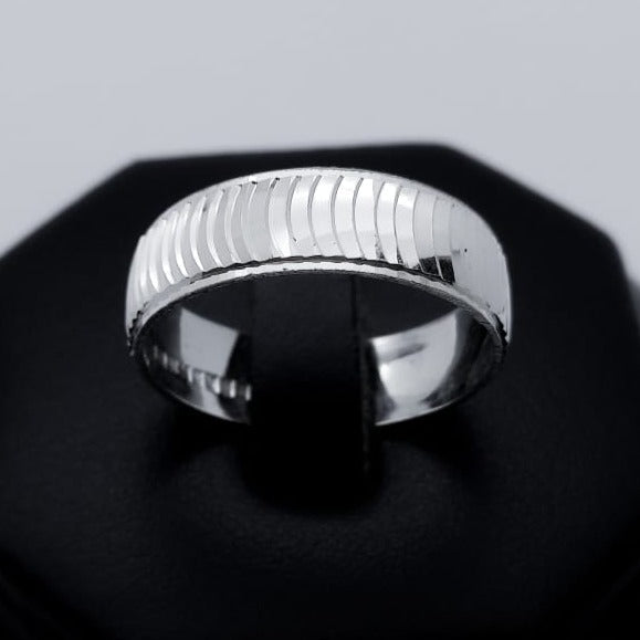 #AG114 - Argolla Diamantada - 6 mm - ZC2.6