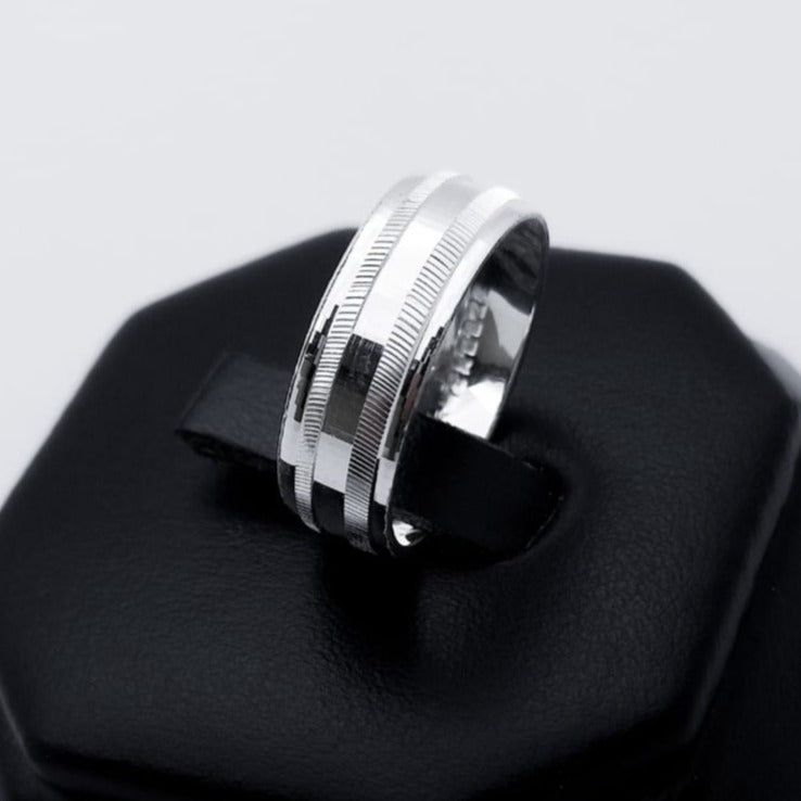 #AG123 - Argolla Diamantada - 6 mm - ZC2.6